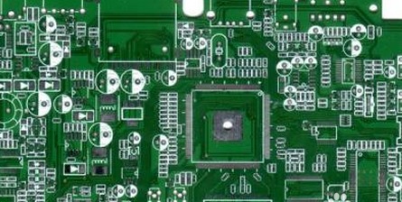 避開和一線電源廠的競爭，做到行業(yè)的獨角獸